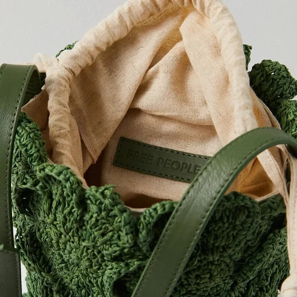Free People Best in Show Bucket Bag in Hunter Green 16"x16"x23" NWT - Picture 5 of 5